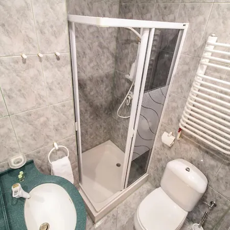 Familijny Osrodek Wypoczynkowy קריניצה זדרוי